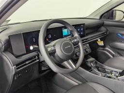 Hyundai Tucson SE FWD 2025