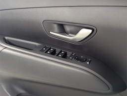 Hyundai Tucson SE FWD 2025