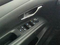 Hyundai Tucson SE FWD 2025