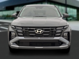 Hyundai Tucson SE FWD 2026