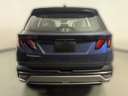 Hyundai Tucson SE FWD 2025