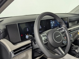 Hyundai Tucson SE FWD 2025