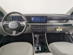 Hyundai Tucson SE FWD 2025