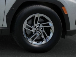 Hyundai Tucson SE FWD 2026