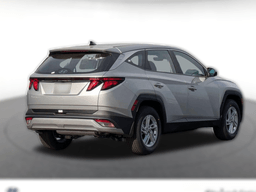 Hyundai Tucson SE FWD 2026