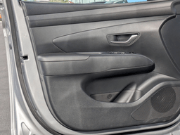 Hyundai Tucson SE FWD 2026