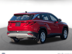 Hyundai Tucson SE FWD 2026