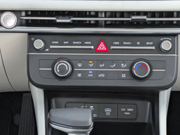 Hyundai Tucson SE FWD 2026