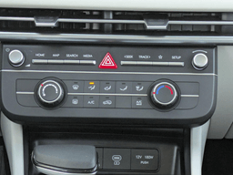 Hyundai Tucson SE FWD 2026