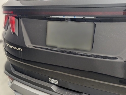 Hyundai Tucson SE FWD 2026