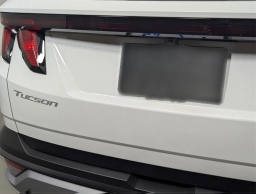 Hyundai Tucson SE FWD 2026