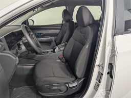 Hyundai Tucson SE FWD 2026