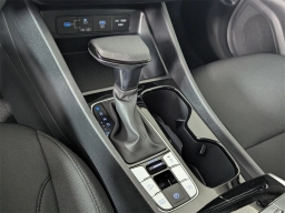 Hyundai Tucson SE FWD 2026