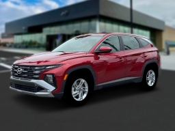 Hyundai Tucson SE FWD 2026