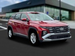 Hyundai Tucson SE FWD 2026