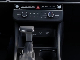 Hyundai Tucson SE AWD 2026