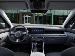 Hyundai Tucson SE AWD 2026