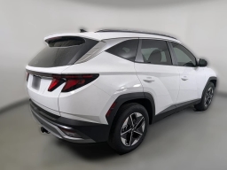 Hyundai Tucson SEL FWD 2025