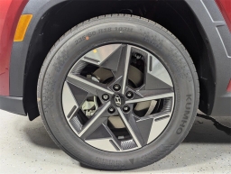 Hyundai Tucson SEL FWD 2025