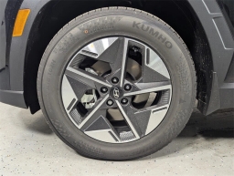 Hyundai Tucson SEL FWD 2025