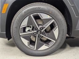 Hyundai Tucson SEL FWD 2025