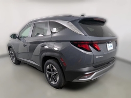 Hyundai Tucson SEL FWD 2025