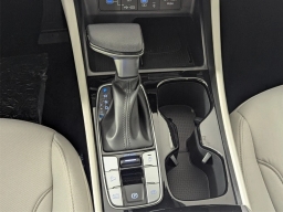 Hyundai Tucson SEL FWD 2025