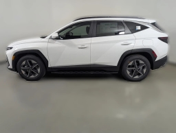 Hyundai Tucson SEL Premium FWD 2026