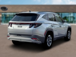 Hyundai Tucson SEL Premium FWD 2026