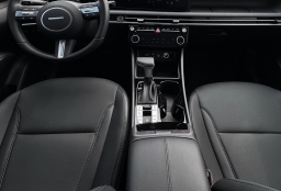 Hyundai Tucson SEL Premium AWD 2026