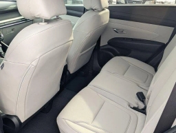 Hyundai Tucson SEL Premium AWD 2026