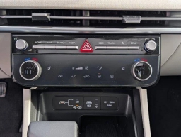 Hyundai Tucson SEL Premium AWD 2026