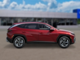Hyundai Tucson SEL Premium AWD 2026