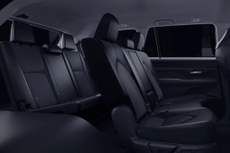 Toyota Grand Highlander LE FWD (Natl) 2026