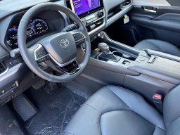 Toyota Grand Highlander Limited AWD (GS) 2026