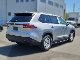 Toyota Grand Highlander XLE AWD (Natl) 2026