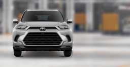 Toyota Grand Highlander XLE AWD (Natl) 2026