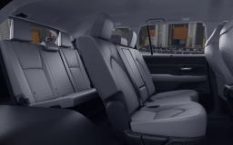 Toyota Grand Highlander Hybrid XLE AWD (Natl) 2026