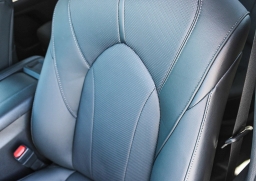 Toyota Grand Highlander Hybrid Limited AWD (Natl) 2026