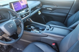 Toyota Grand Highlander Hybrid MAX Limited AWD (Natl) 2026