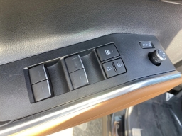 Toyota Highlander Hybrid Platinum AWD (Natl) 2026