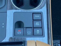 Toyota Highlander Hybrid Platinum AWD (Natl) 2026