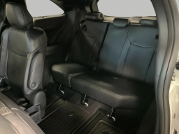 Toyota Sienna Platinum AWD 7-Passenger (Natl) 2026