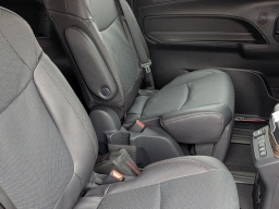 Toyota Sienna Platinum AWD 7-Passenger (Natl) 2026