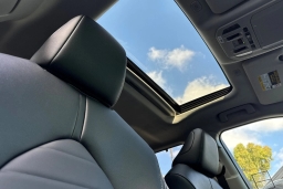 Toyota Highlander Hybrid XLE AWD (Natl) 2026