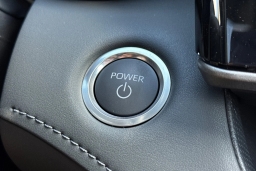 Toyota Highlander Hybrid XLE AWD (Natl) 2026