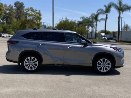 Toyota Highlander Hybrid Limited AWD (Natl) 2026