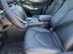 Toyota Highlander Hybrid Limited AWD (Natl) 2026