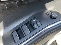 Toyota Highlander Hybrid Limited AWD (Natl) 2026