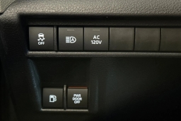 Toyota Sienna XLE FWD 8-Passenger (Natl) 2026